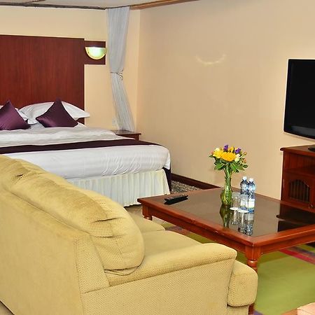 Fish Eagle Inn Naivasha Dış mekan fotoğraf